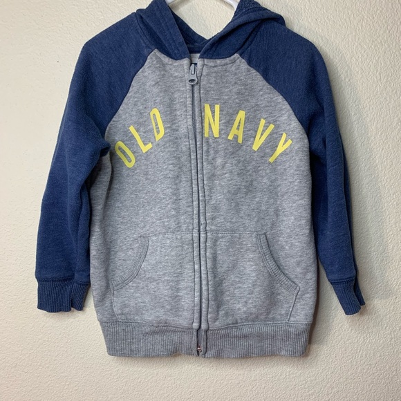 Old Navy Other - Old Navy Sweater Little Boys Sz 4T